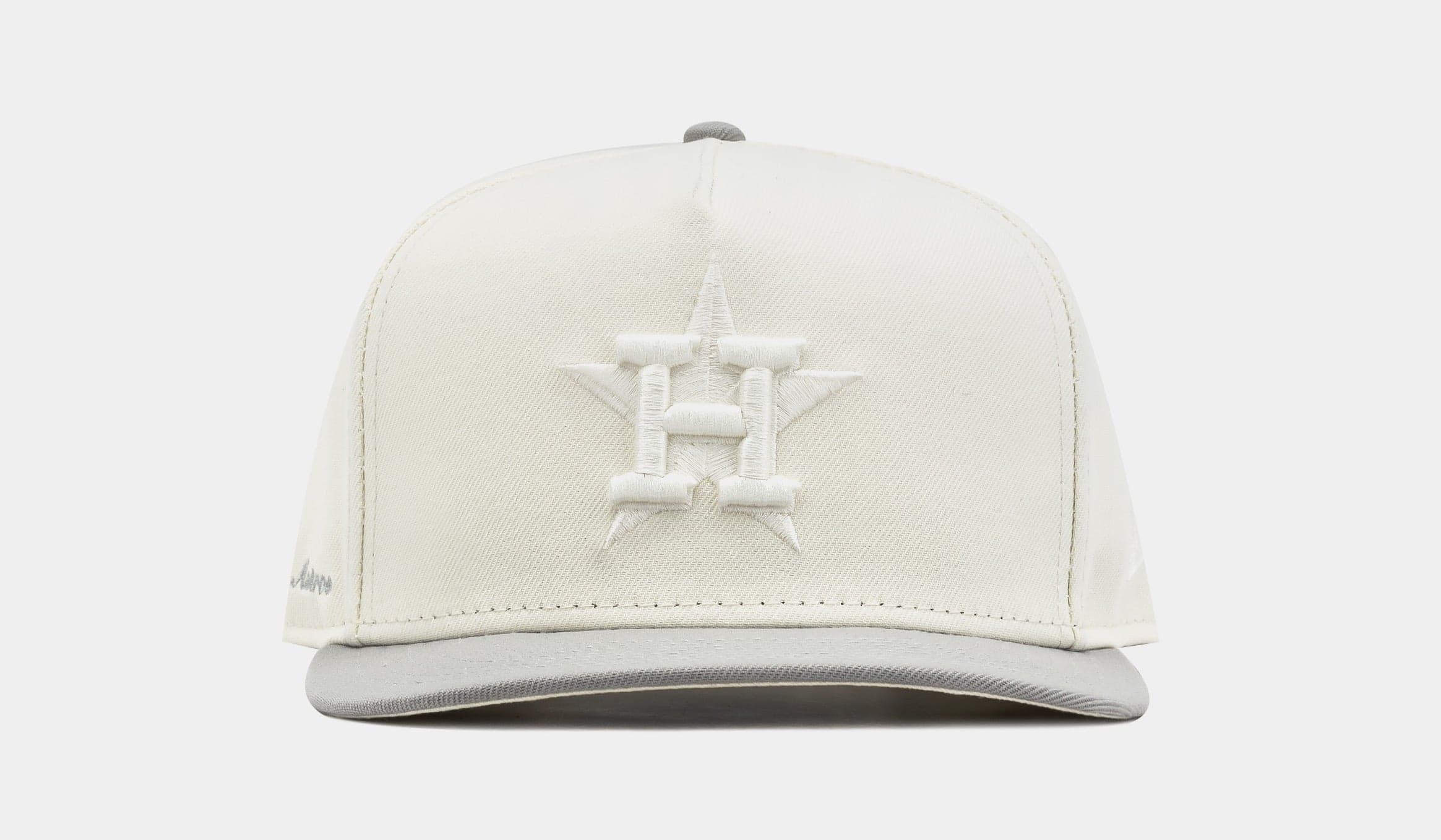 Shoe Palace Exclusive Houston Astros Chrome 950AF Curve Mens Hat (Chrome Grey)