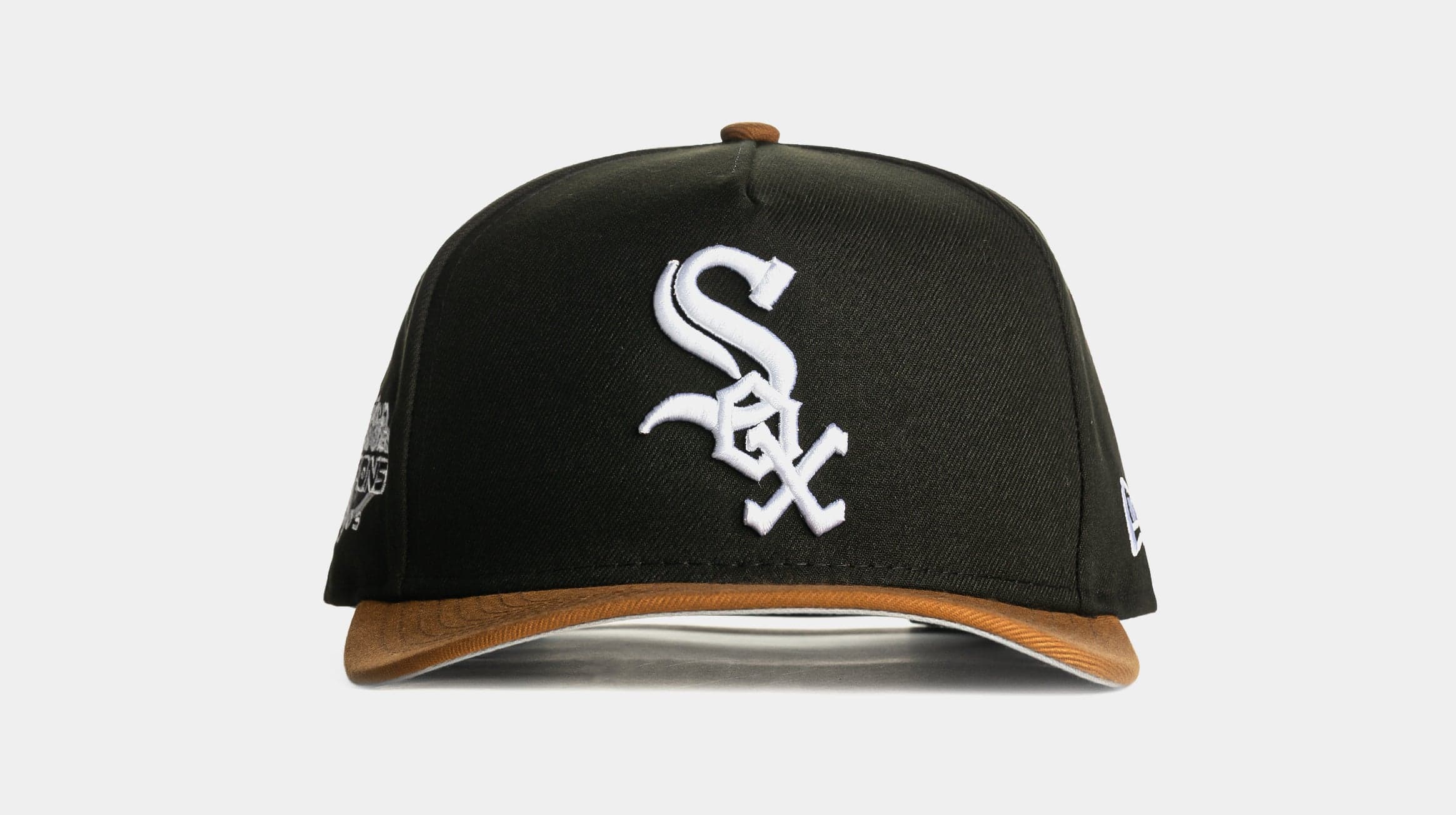 Shoe Palace Exclusive Chicago White Sox Peanut 2T 9Fifty Snapback Mens Hat (Black/Brown)