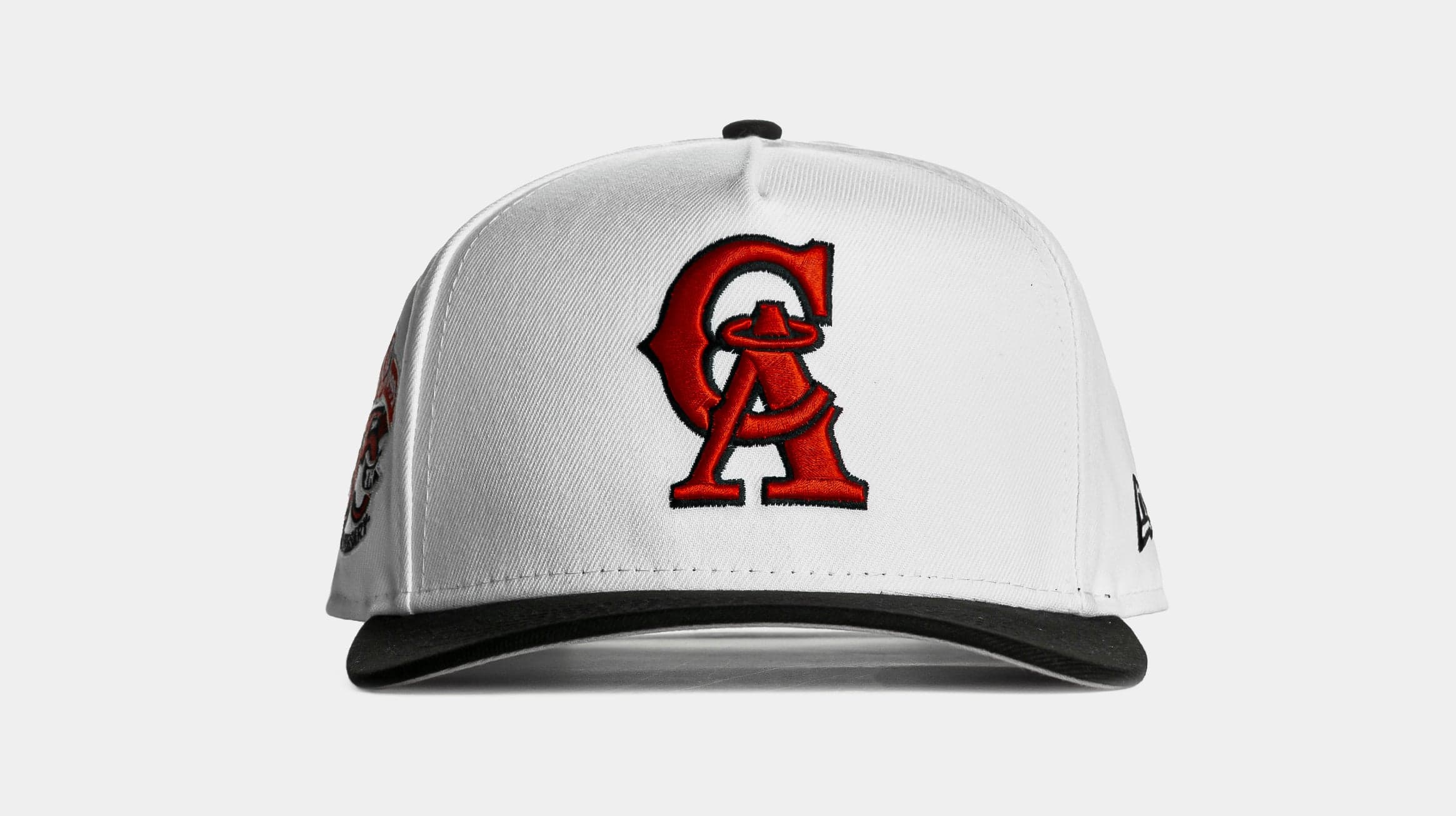 Shoe Palace Exclusive Two-Tone Contrast Stitched California Angels 9Fifty Snapback Mens Hat (White/Black)