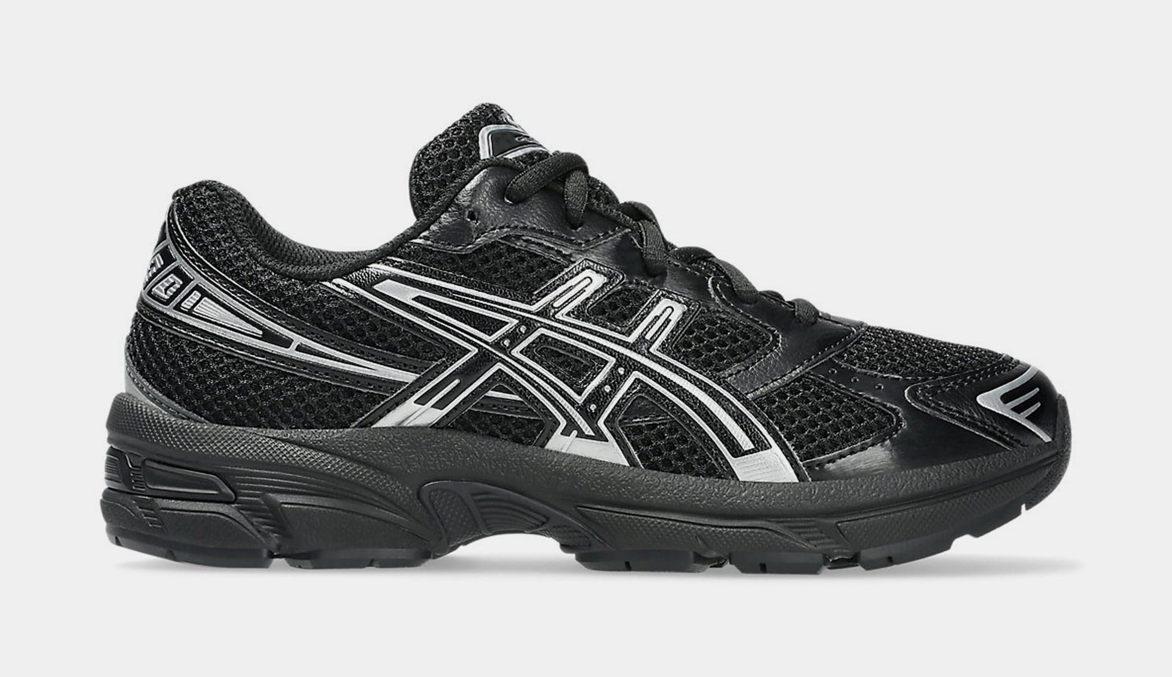 Gel 1130 Grade School Running Shoes (Black/Pure Silver)