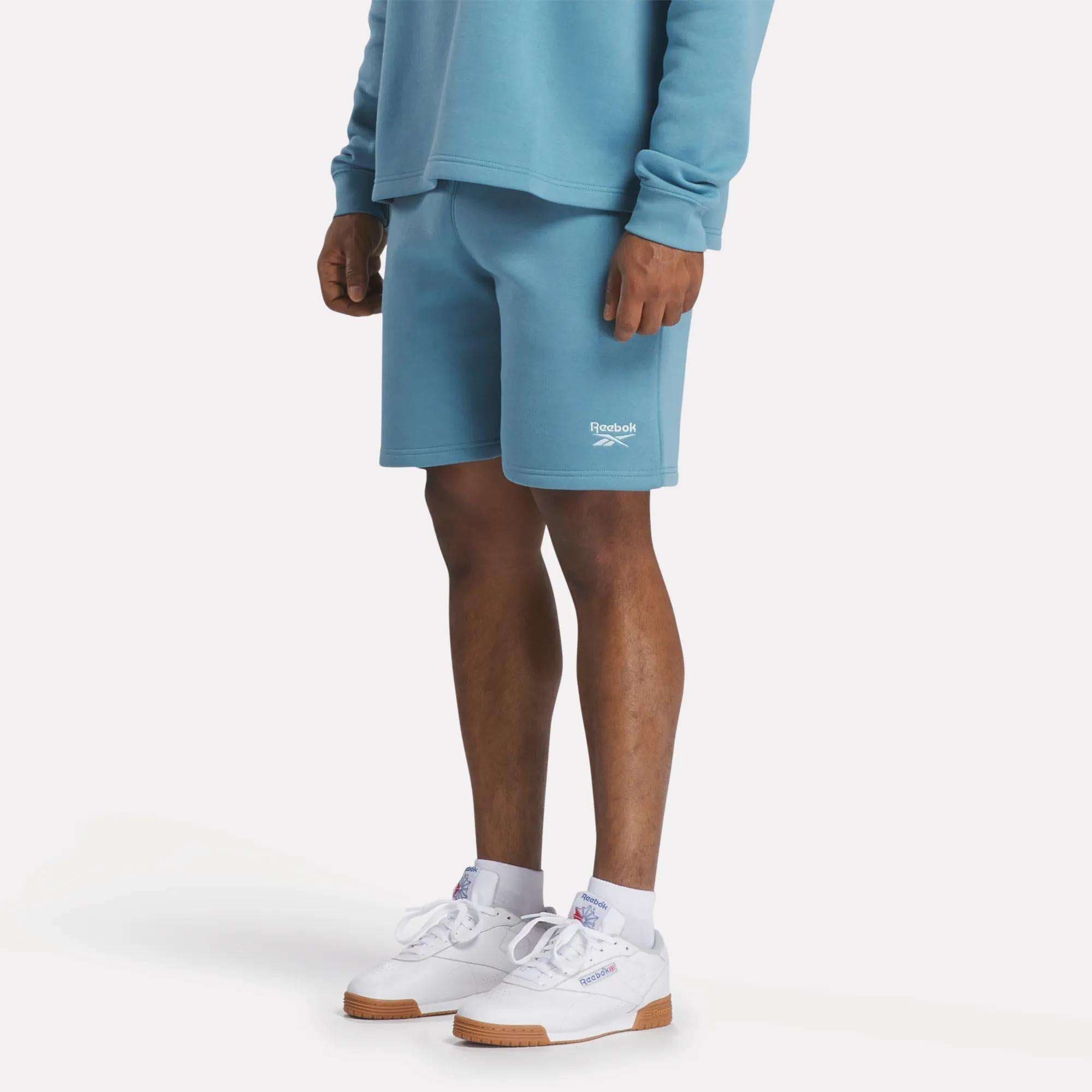 Men's Wardrobe Essentials Shorts