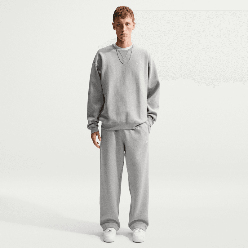 Nike Solo Swoosh
