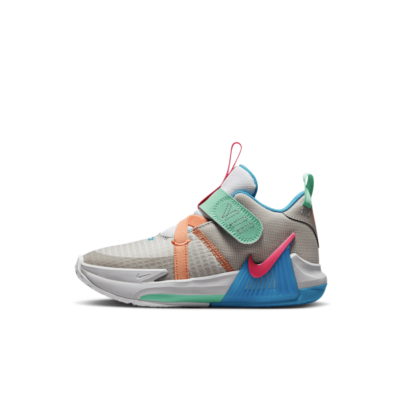 LeBron Witness 7